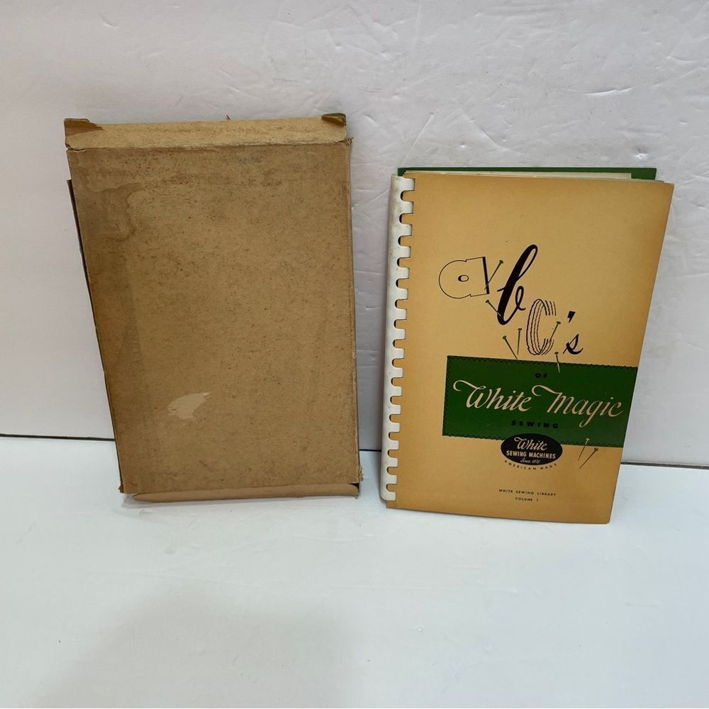 VINTAGE 1951 DEADSTOCK ABC’S OF WHITE MAGIC SEWING